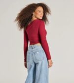 Effortlessly Chic One-Shoulder Ribbed Crop Top - Image 2