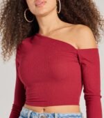 Effortlessly Chic One-Shoulder Ribbed Crop Top - Image 4