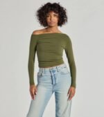 Chic Detail Off-Shoulder Long Sleeve Top - Image 5