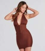 Sculpted Sultry Bandage Halter Crop Top - Image 5