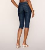Weekend Repeat Mid Rise Capri Pants - Image 4