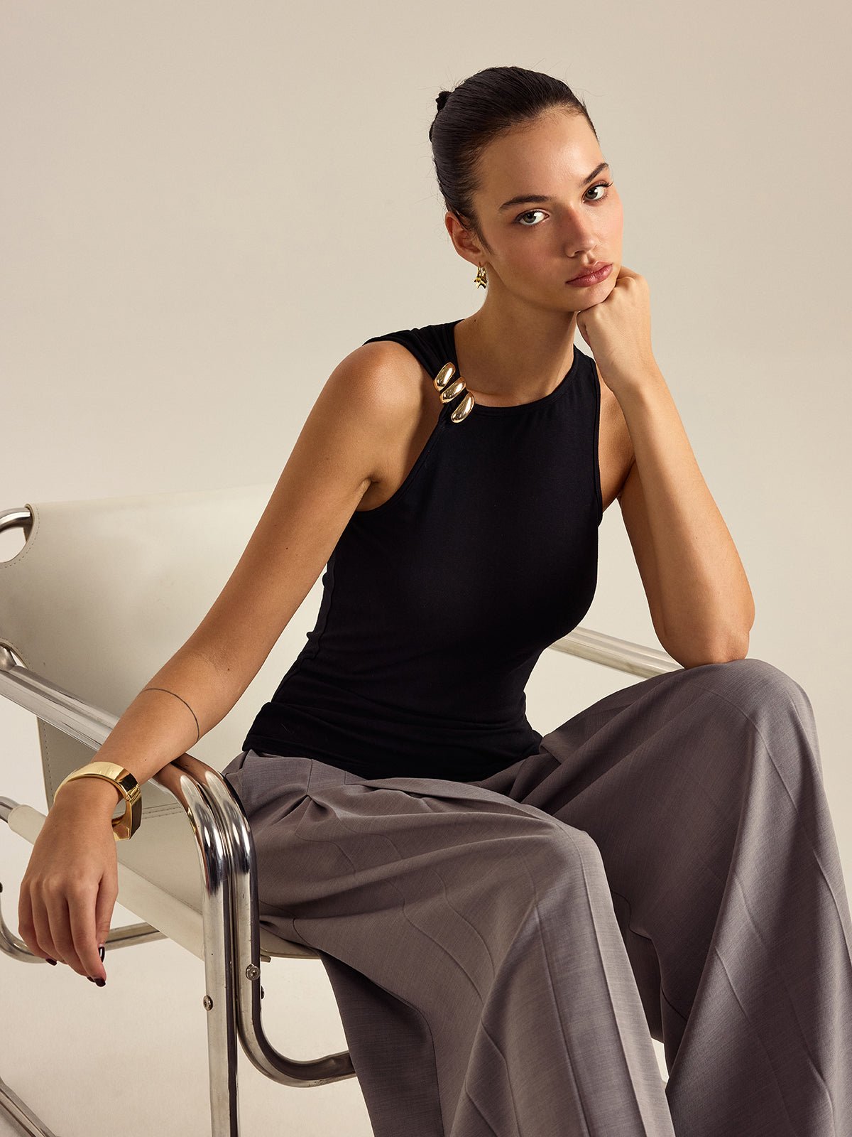 B1745977445568 Vibemartini Metal Decor Sleeveless Top - Image 1